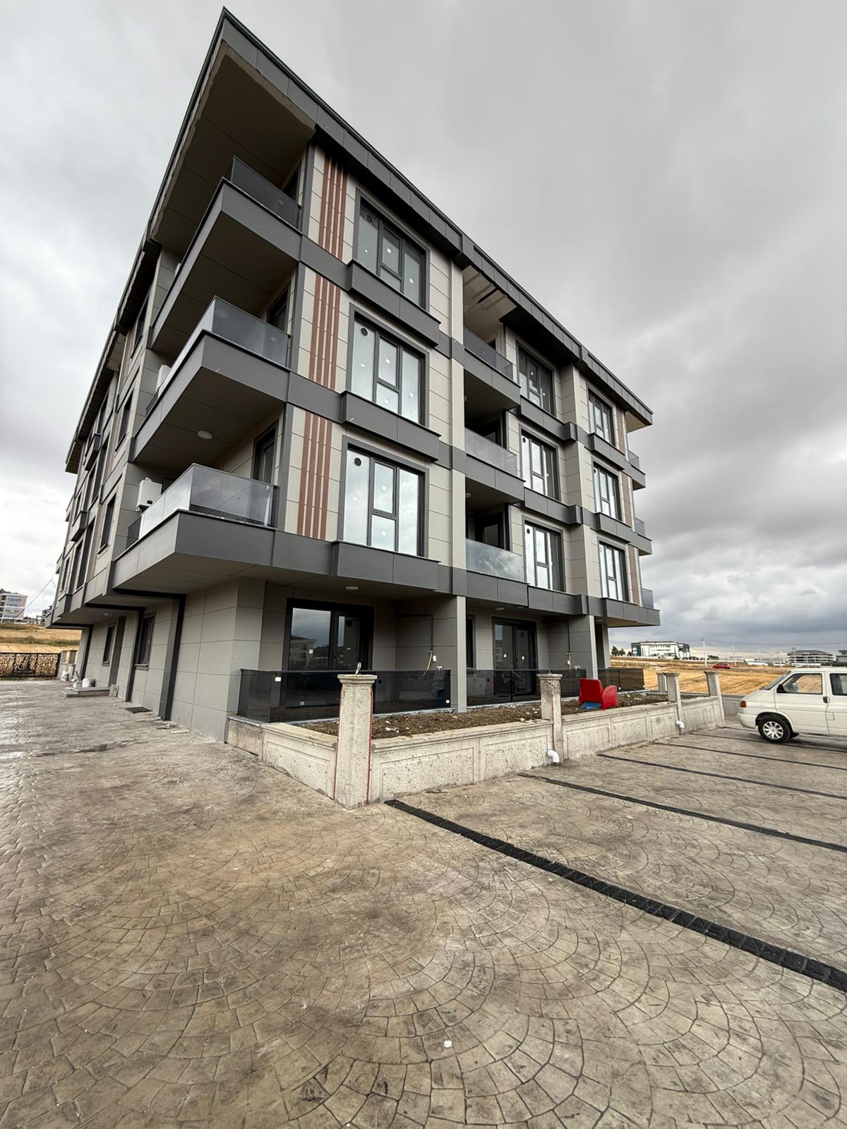 BEYAZ GRUP GÜVENCESİ İLE ZAFER MAH LÜX SATILIK 1+1 DAİRE