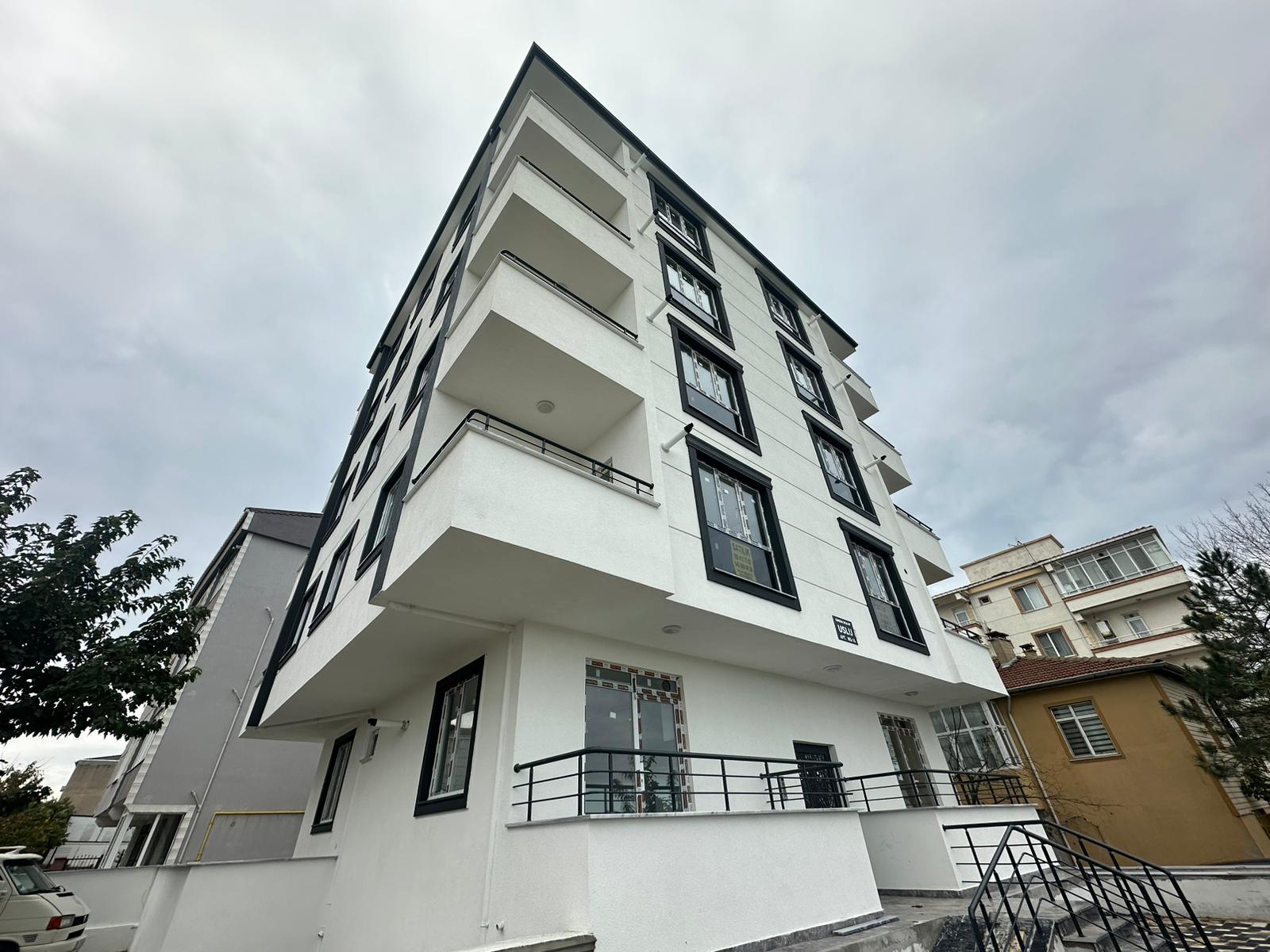 GÜNEŞ MAHALLESİ 2+1 AÇIK MUFTAKLI SIFIR DAİRE