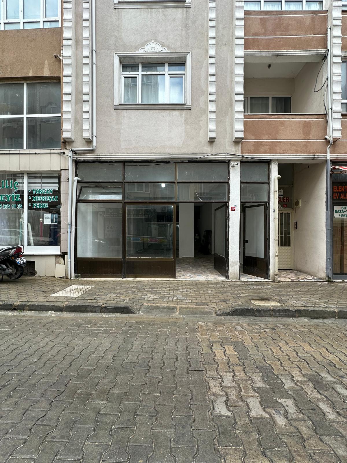 ÇARŞI MERKEZE YAKIN SATILIK DEPO-DÜKKAN